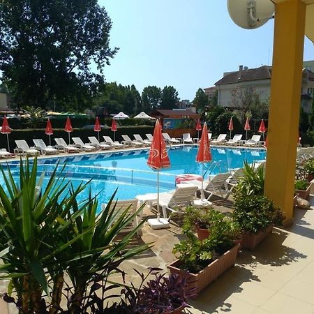 Blue Summer Sunny Beach Esterno foto