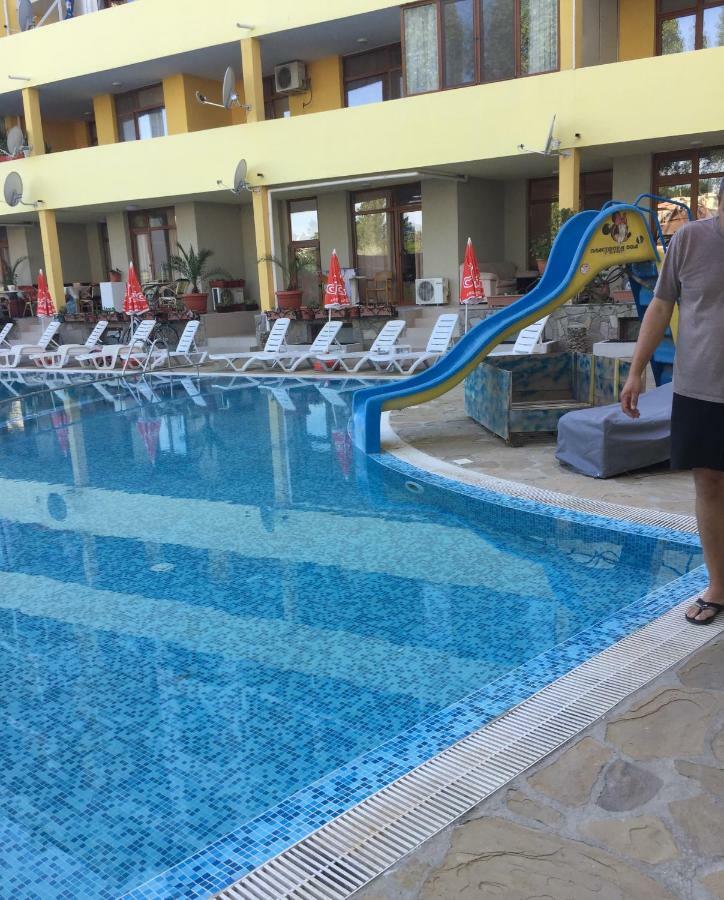 Blue Summer Sunny Beach Esterno foto